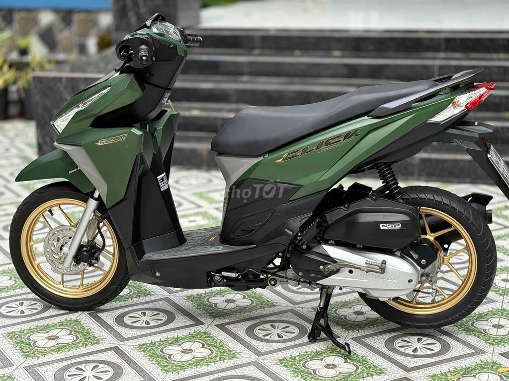 Click125 Thái 2017 kèm biển đấu giá. Mua bán Xe máy tại Huyện Mỏ Cày Bắc Bến Tre được đăng bởi FB Cầm Đồ Hiếu Bùi hình 5