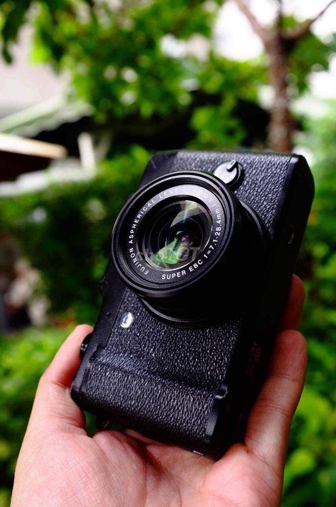 Máy ảnh Fujifilm Finepix X10 Đen Rất mới. Mua bán Máy ảnh, Máy quay tại Quận 12 Tp Hồ Chí Minh được đăng bởi NICE hình 1