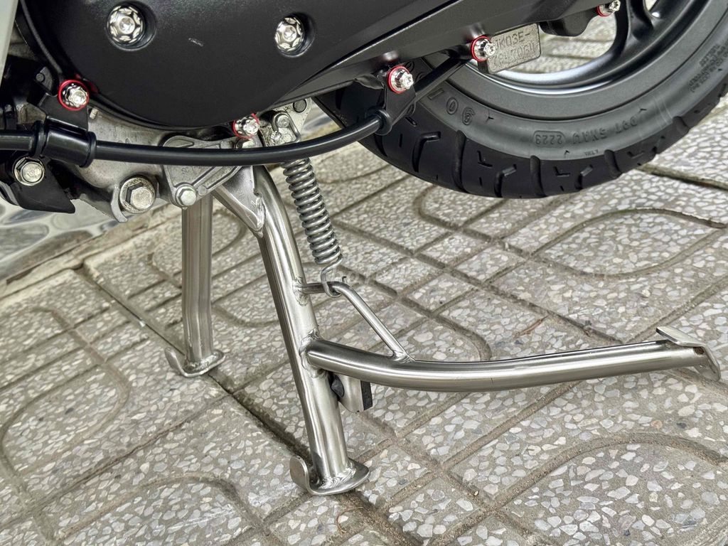 Vision Bản Thể Thao Màu Hott bs 65H1 Chính Chủ. Mua bán Xe máy tại Quận Ô Môn Cần Thơ được đăng bởi Tiến Tạp Hoá  hình 8