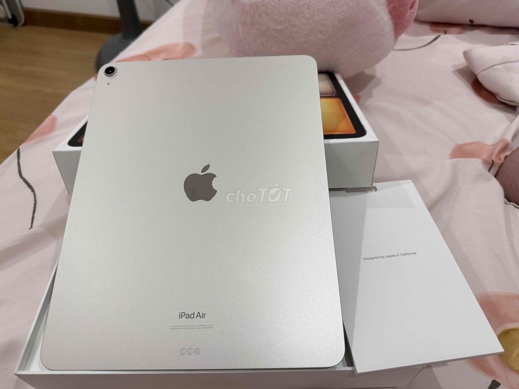 Ipad Air 6 M2 13inch 128G Wifi (mới sạc 3 lần)