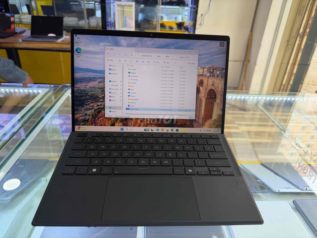 Asus ROG Flow Z13 RYZEN AI MAX+ 32GB Như mới. Mua bán Laptop tại Quận 10 Tp Hồ Chí Minh được đăng bởi Hoang Mobile hình 1