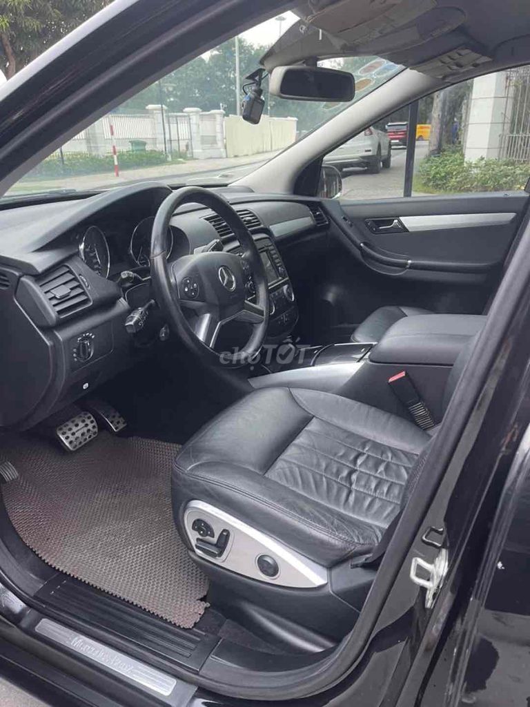 Mercedes Benz R Class 2009 R350 4MATIC - 70000 km
