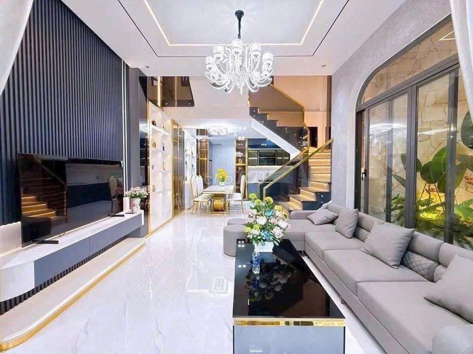 Nhà 3 tầng – ngọc hồi – full nội thất - đẹp mới