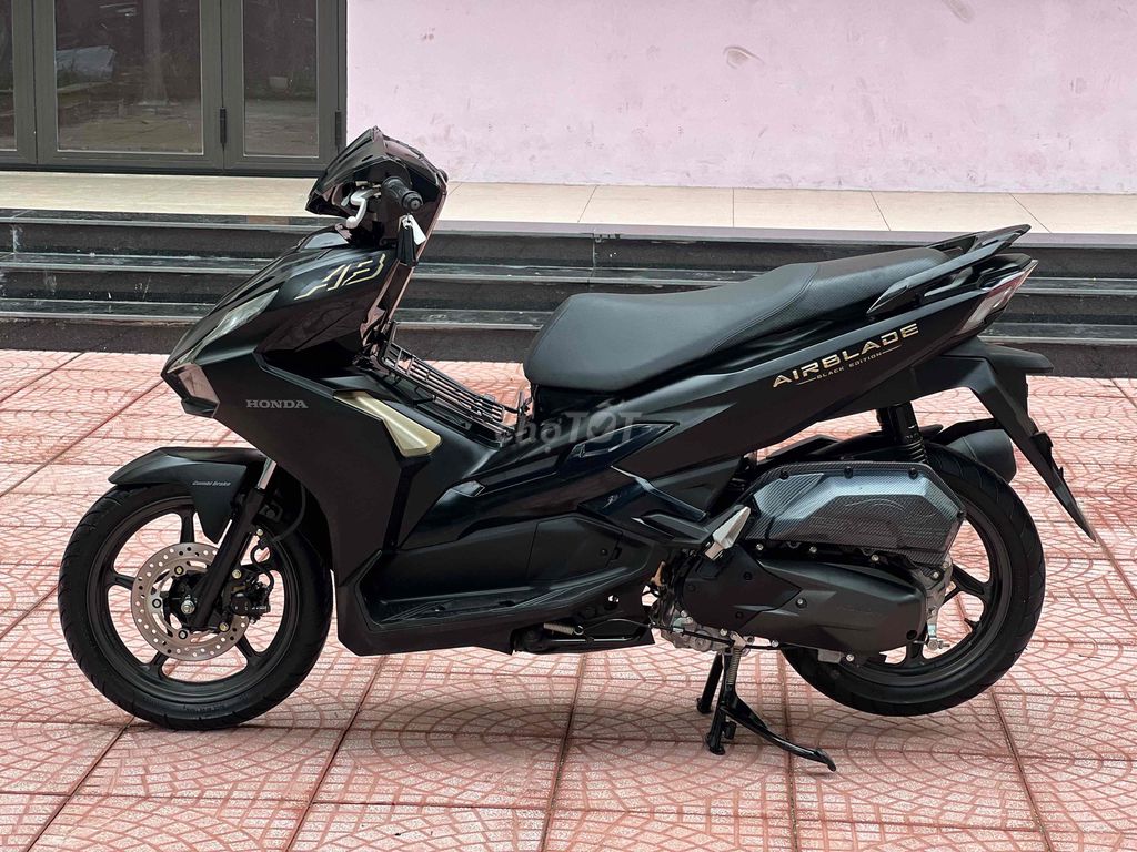 Продажа Airblade 4 клапана 2024 с полным пакетом документов для переоформления и новым номером