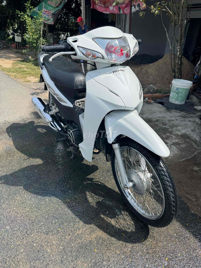 anpha xe đẹp máy êm zin.9chủ lh ***. Mua bán Xe máy tại Huyện Phong Điền Cần Thơ được đăng bởi Thanh Dang Hoang hình 10