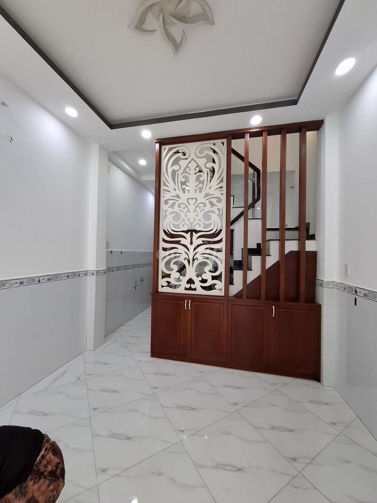bán nhà hẻm đường Bông sao p5 Q8 củ p Bình Đông mới 