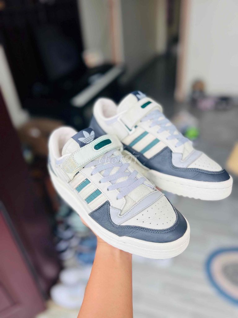 CHÍNH HÃNG Adidas Forum Low 84 Size 40-41. Mua bán Giày dép tại Thành phố Thủ Dầu Một Bình Dương được đăng bởi Giày Si chính hãng nhập Thái trực tiếp  hình 1
