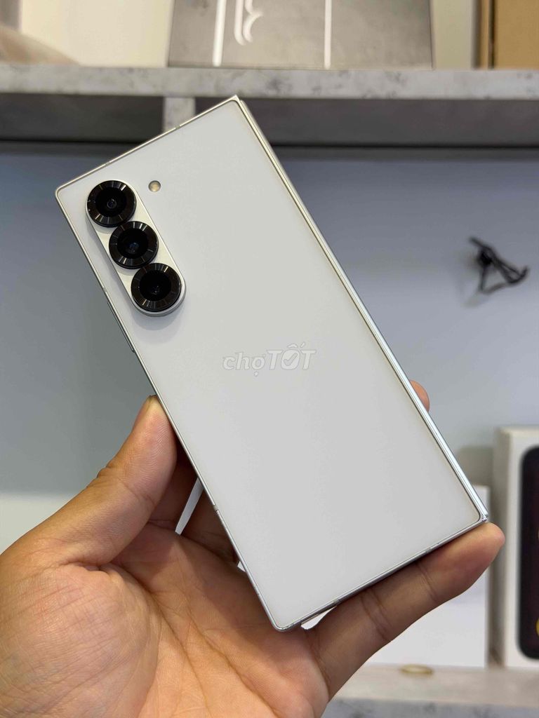 Samsung ZFold 6 12GB 256GB Bạc 98%. Mua bán Điện thoại tại Quận 3 Tp Hồ Chí Minh được đăng bởi Trịnh Quang Linh hình 1