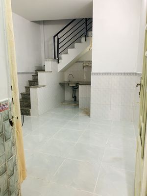 Tôi bán nhà 42 m2, 1 trệt.1 lầu đúc. tuyệt đẹp. Quận 7. Mua bán nhà ở tại Quận 7 Tp Hồ Chí Minh được đăng bởi Bùi khánh