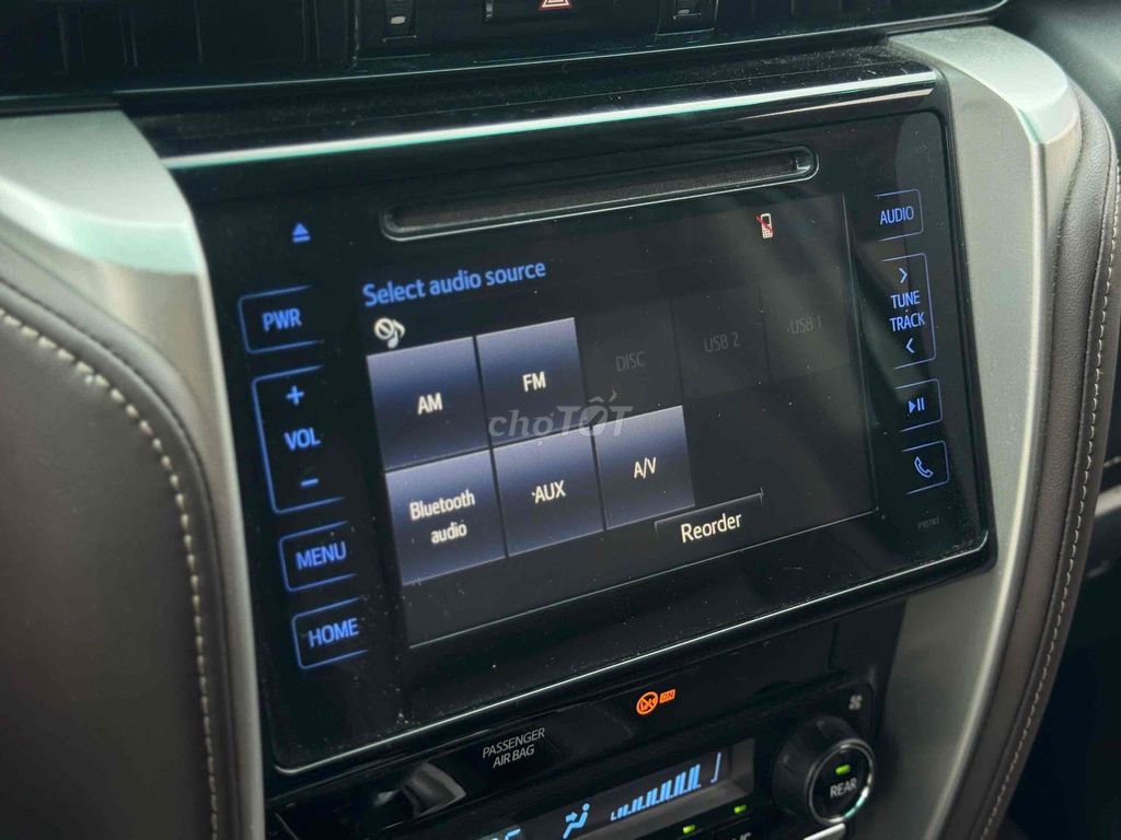 Toyota Fortuner 2018 2.7V 4x2 AT ( Xăng). Mua bán Ô tô tại Quận Ô Môn Cần Thơ được đăng bởi Chuyên Mua Bán Ô Tô Qua Sử Dụng Carpla Cần Thơ hình 16