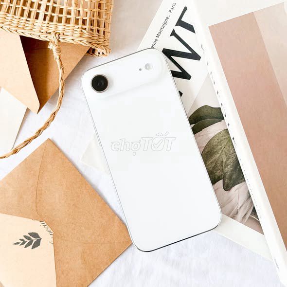 iPhone Air 256GB Trắng Đã sử dụng. Mua bán Điện thoại tại Quận 3 Tp Hồ Chí Minh được đăng bởi Nguyễn Hữu Trọng (Hữu Trọng) hình 1