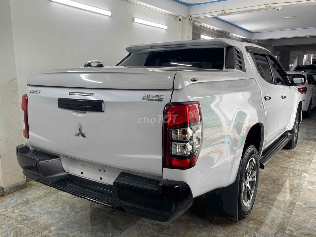 TRITON MT 2 CAU XE MOI CHAY 38 NGHIN CAY. Mua bán Ô tô tại Huyện Đức Trọng Lâm Đồng được đăng bởi SALON ÔTÔ HOÀ THẮNG  hình 3