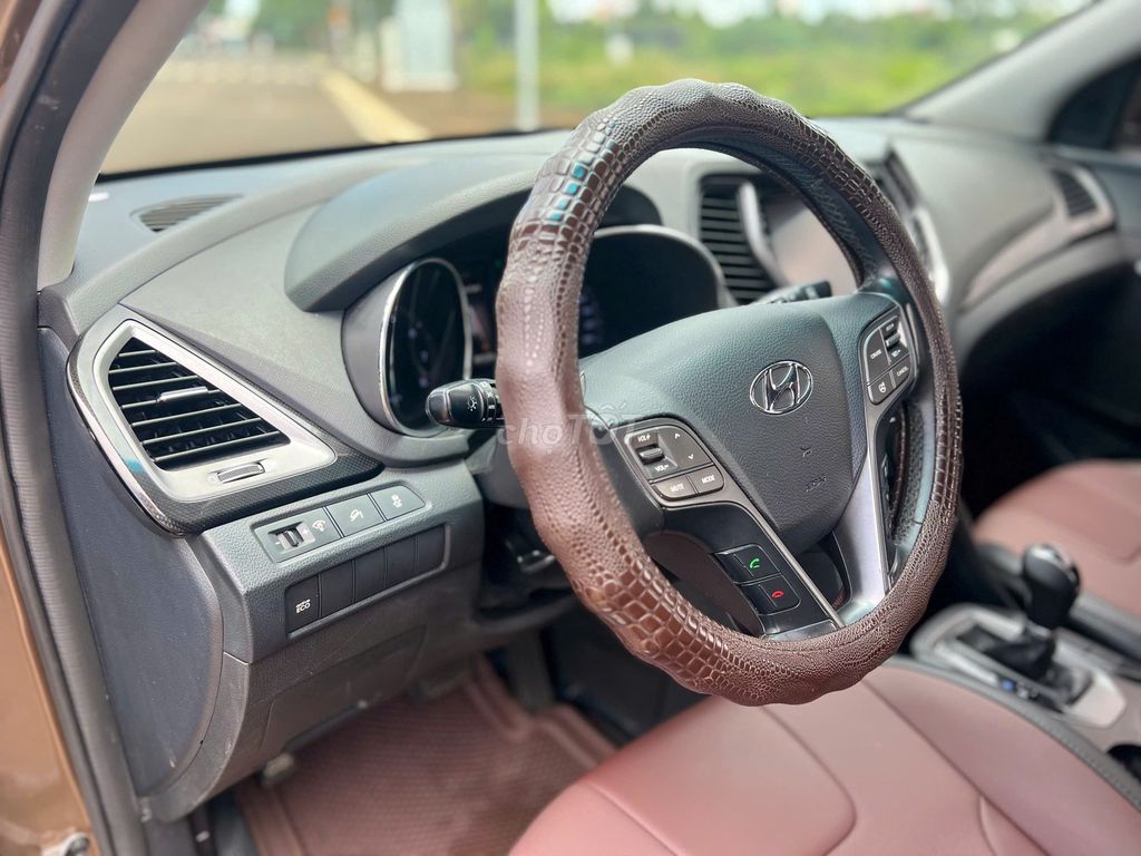Hyundai Santa Fe 2015 AT 1 cầu - 475tr. Mua bán Ô tô tại Thành phố Buôn Ma Thuột Đắk Lắk được đăng bởi Chợ Xe Cỏ Đăk Lăk hình 17