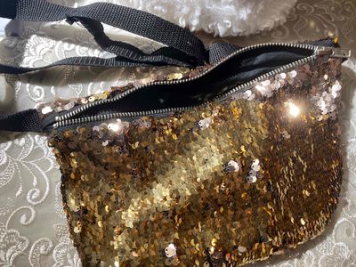 túi 20k. Mua bán Túi xách tại Quận Bình Tân Tp Hồ Chí Minh được đăng bởi Dép Lào Mình Nha 766