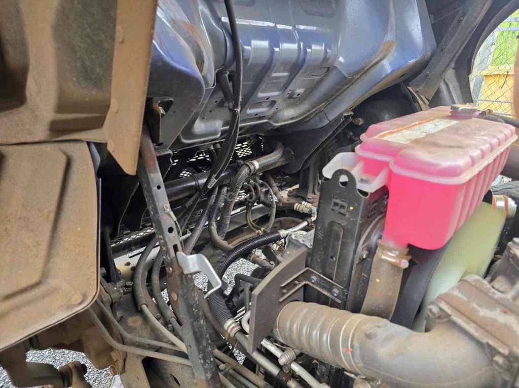 cần bán 1 cặp Huydai 110xl mới mua 3 tháng. Mua bán Xe tải, xe ben tại Thành phố Vĩnh Long Vĩnh Long được đăng bởi trần dũng  hình 6