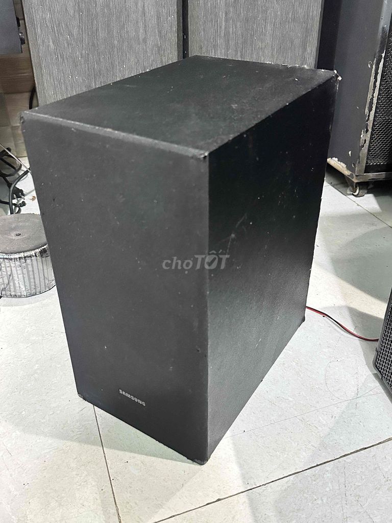 Loa siêu trầm samsung đen. Mua bán Tivi, Âm thanh tại Quận Ngũ Hành Sơn Đà Nẵng được đăng bởi Âm thanh cũ đà nẵng hình 1