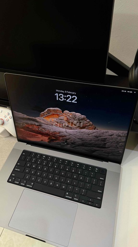 Macbook Pro M2 Pro 16inch 16gb/512gb. Mua bán Laptop tại Quận Bình Tân Tp Hồ Chí Minh được đăng bởi Đình Khang hình 1