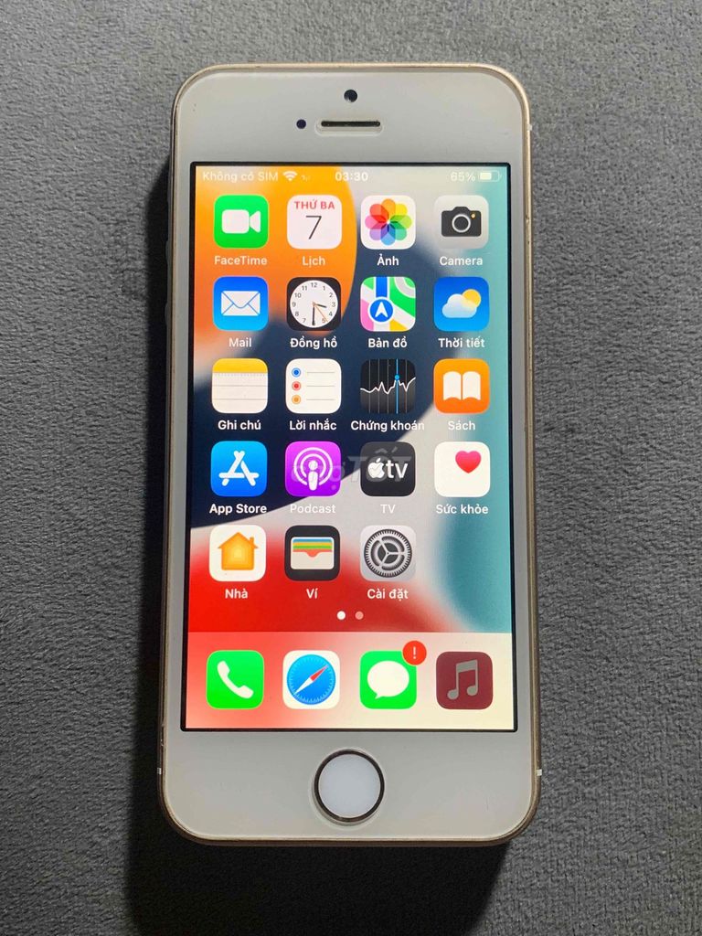 Apple iPhone 5SE 64GB Vàng. Mua bán Điện thoại tại Quận Cầu Giấy Hà Nội được đăng bởi Lã Quang Định hình 1