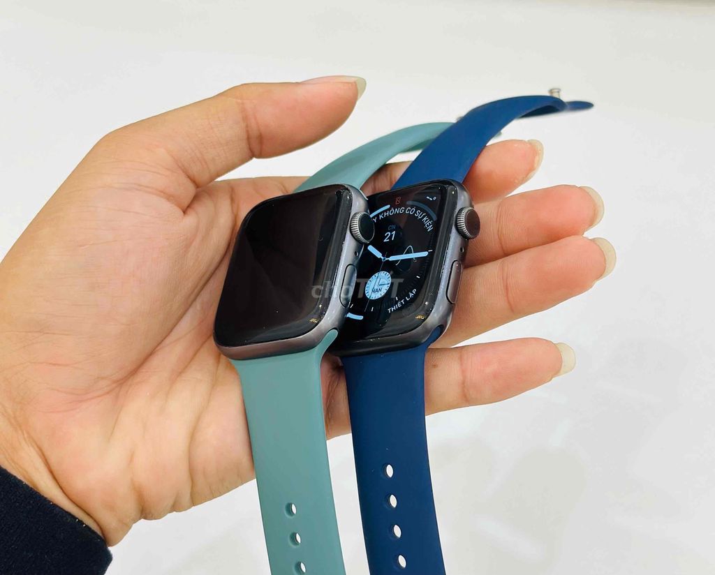 Apple Watch S4 44mm Gray  Máy 97% Full Phụ kiện
