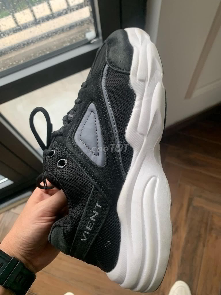 Thanh lý Giày thể thao VIENT chunky size 40. Mua bán Giày dép tại Huyện Đan Phượng Hà Nội được đăng bởi John Phạm Chuyên Giày 2hand hình 1