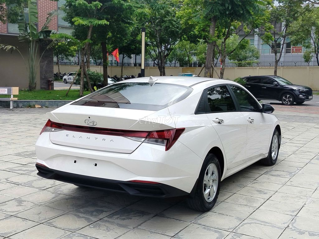 Hyundai Elantra 1.6AT tiêu chuẩn – Sản xuất 2022. Mua bán Ô tô tại Quận 11 Tp Hồ Chí Minh được đăng bởi HOÀNG HÀ hình 12