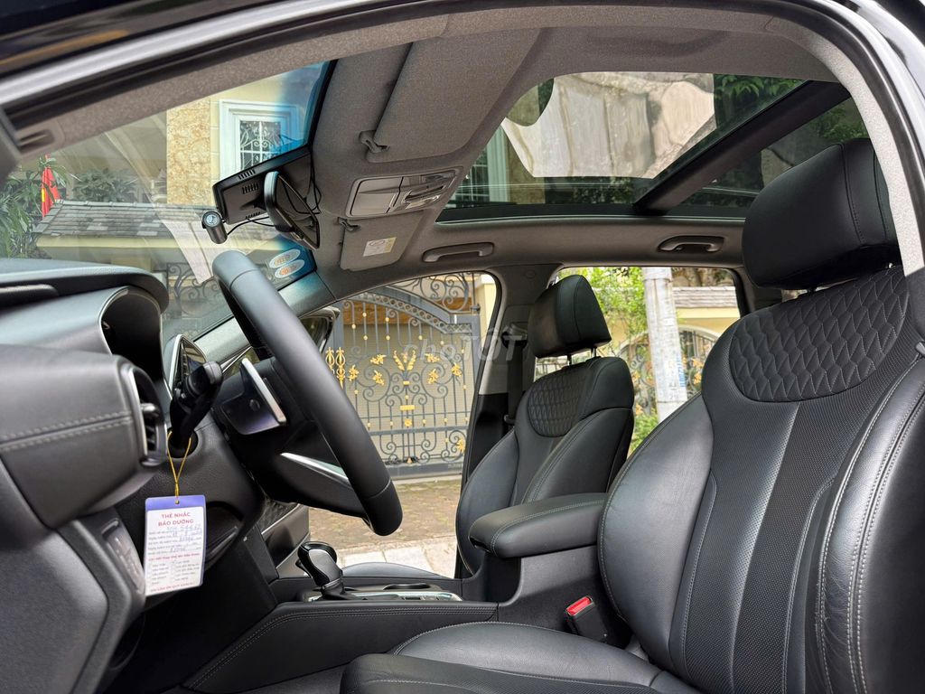 Hyundai Santa Fe 2019 2.2D Premium - 81000 km. Mua bán Ô tô tại Quận Long Biên Hà Nội được đăng bởi Nguyễn Anh hình 8