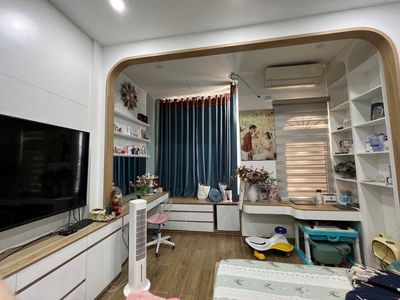 PHÂN LÔ CÁN BỘ - GARA Ô TÔ TRÁNH - VỈA HÈ - HÀNG XÓM GOLDMARK. Mua bán nhà ở tại Quận Bắc Từ Liêm Hà Nội được đăng bởi Ngô Trung Tuấn