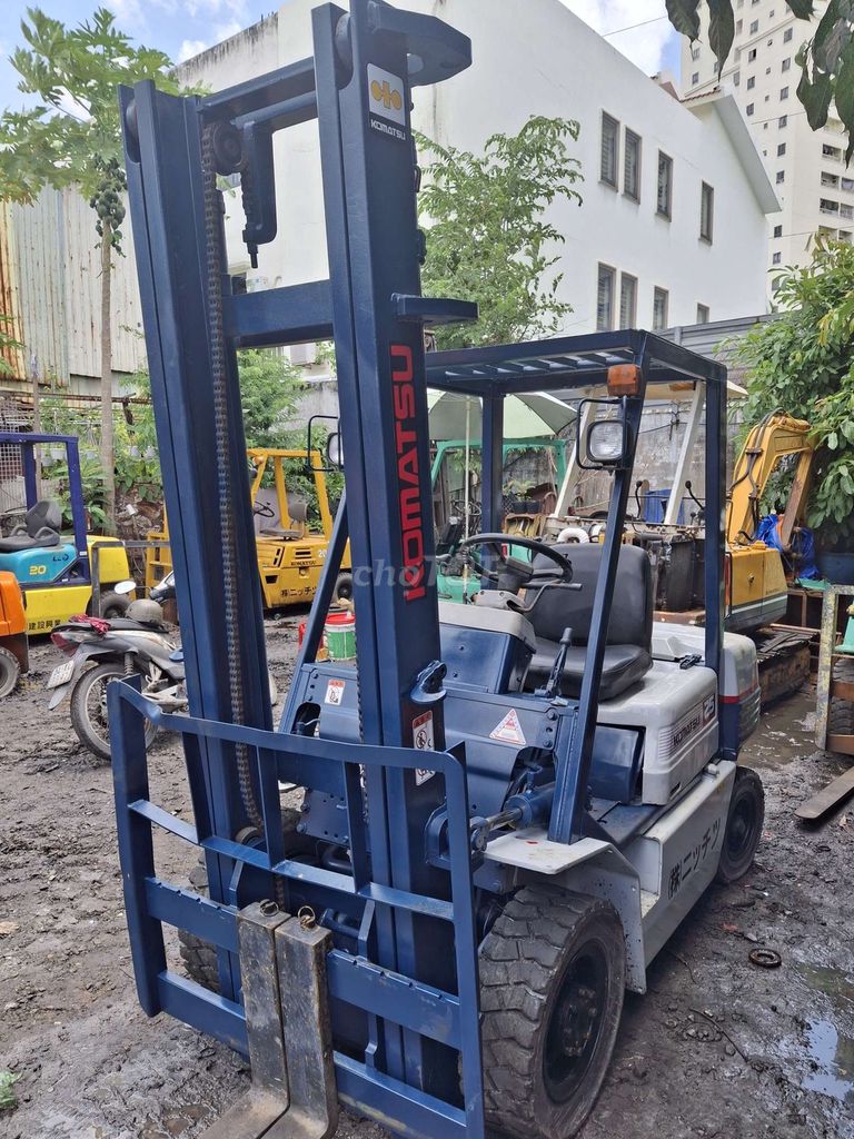 Kumatsu 2t5 std may dau cao 4m. Mua bán Phương tiện khác tại Quận Bình Tân Tp Hồ Chí Minh được đăng bởi A Nương hình 2