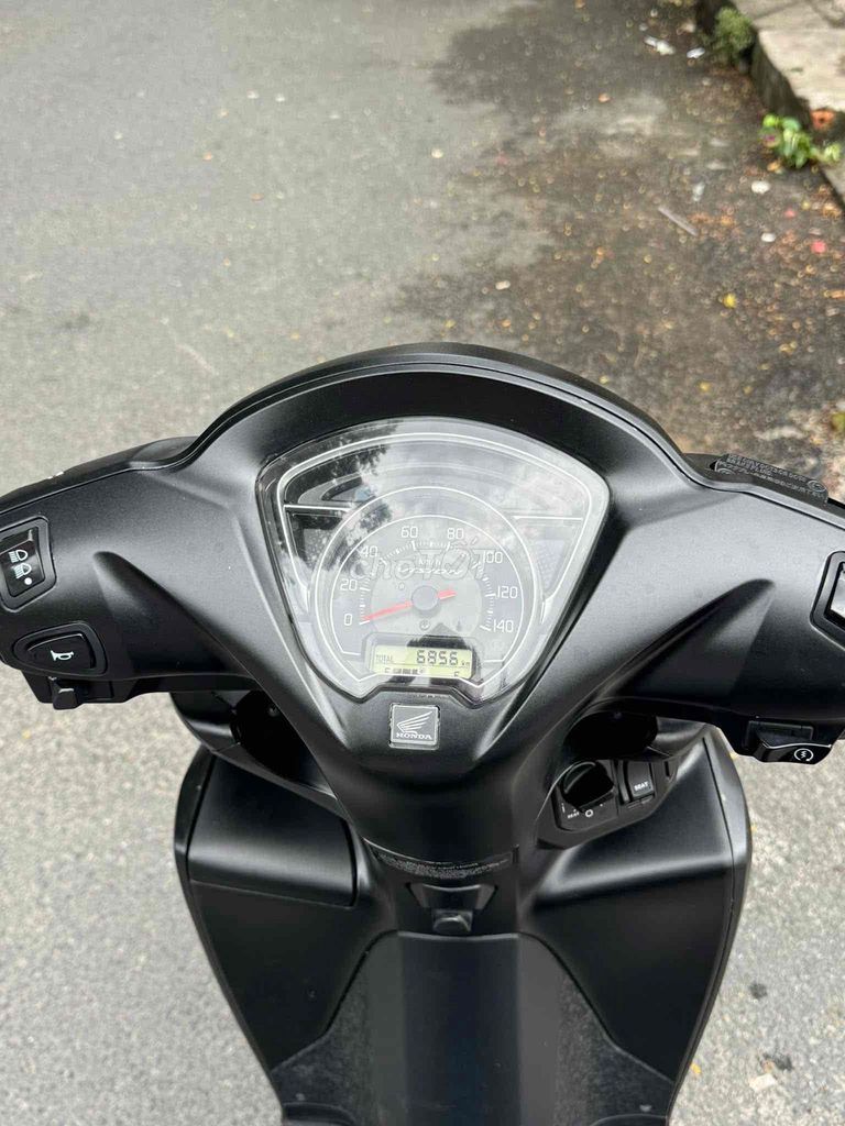 vision 2024 1 đời chủ cần bán. Mua bán Xe máy tại Quận 4 Tp Hồ Chí Minh được đăng bởi Hữu Nhân hình 6