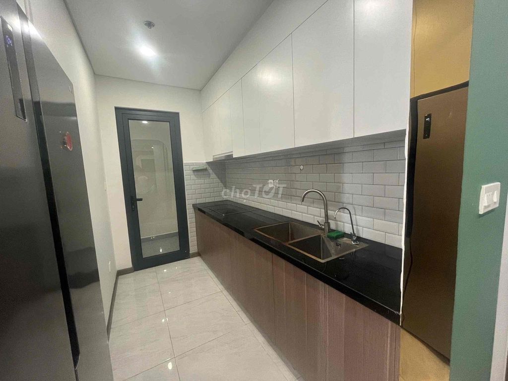 Bright 2-bedroom apartment in the heart of FPT City — photo 4