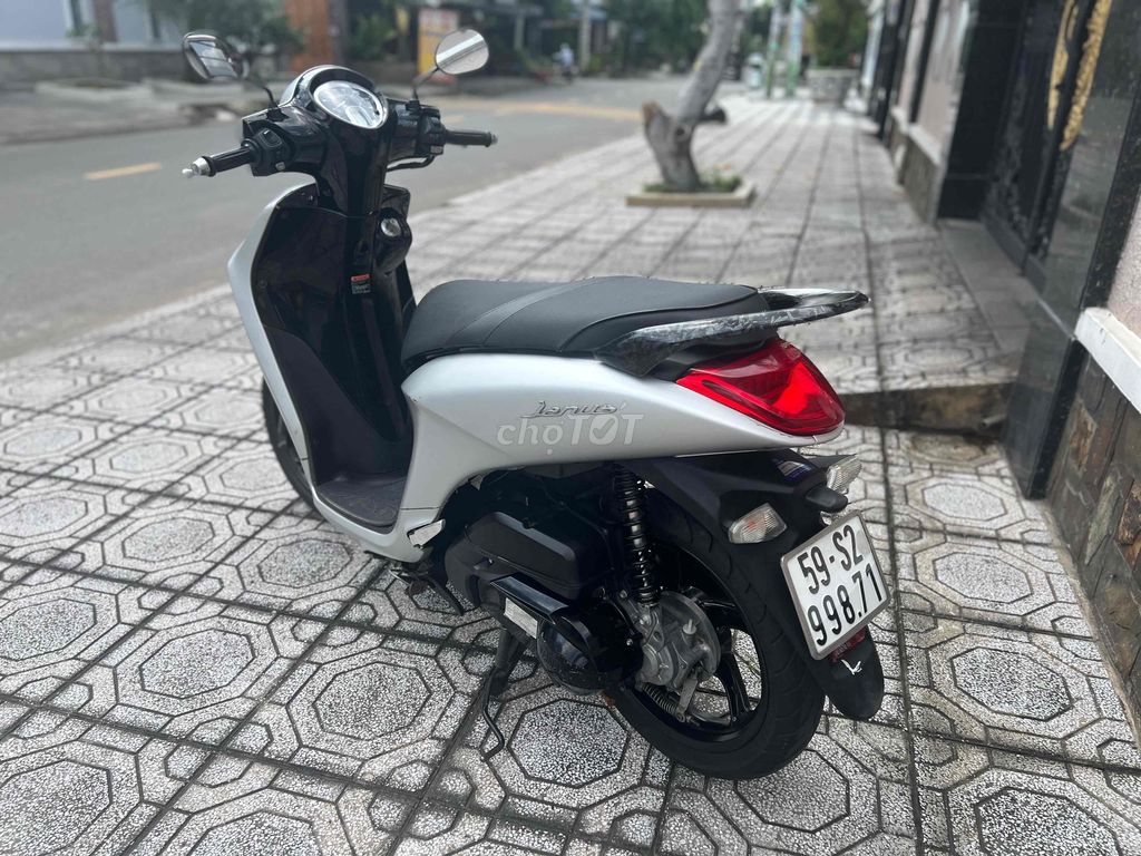 Bán YAMAHA Janus 124cc , màu bạc , dkld 08/2018. Mua bán Xe máy tại Quận 5 Tp Hồ Chí Minh được đăng bởi Anh Huy hình 4