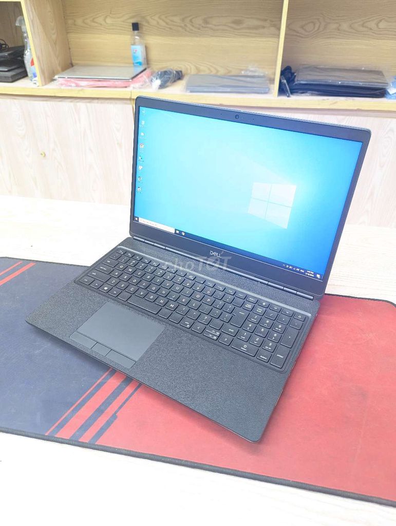 Dell precision 7550 i7/16/512gb. RTX 3000 6gb. Mua bán Laptop tại Quận Hà Đông Hà Nội được đăng bởi Laptops Flash hình 1