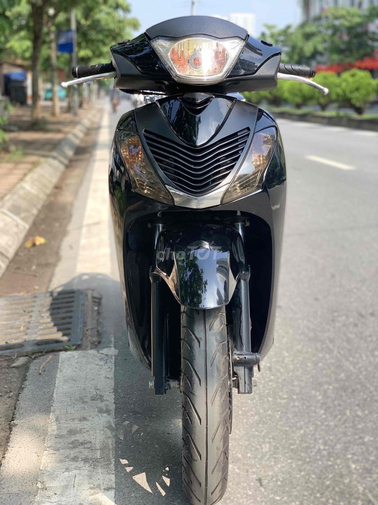 Sh 150i lên form nhập,khoá smartkey ngon chất. Mua bán Xe máy tại Huyện Thanh Trì Hà Nội được đăng bởi xe máy cũ chính hãng hình 2