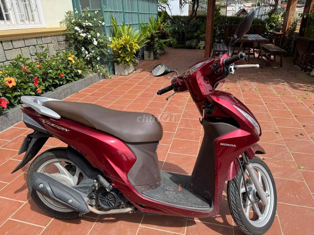 Cần bán 3 xe Honda Vision 2019 mới 98%. Mua bán Xe máy tại Thành phố Đà Lạt Lâm Đồng được đăng bởi Giang hình 2