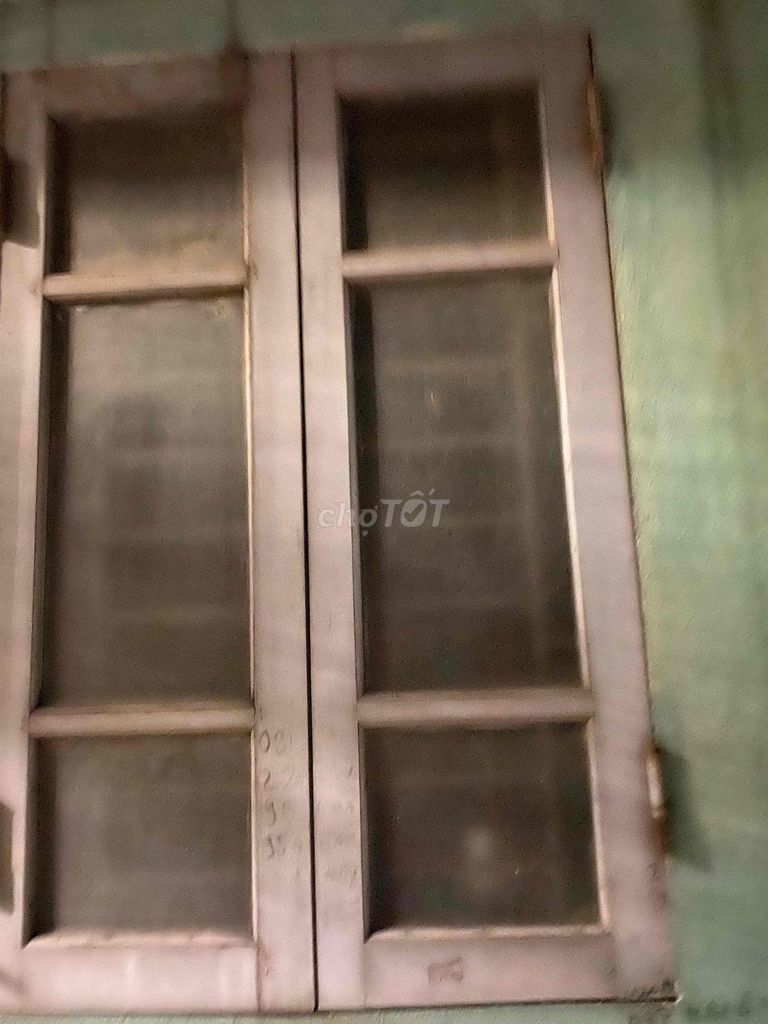 Закрытый дом с антресолью