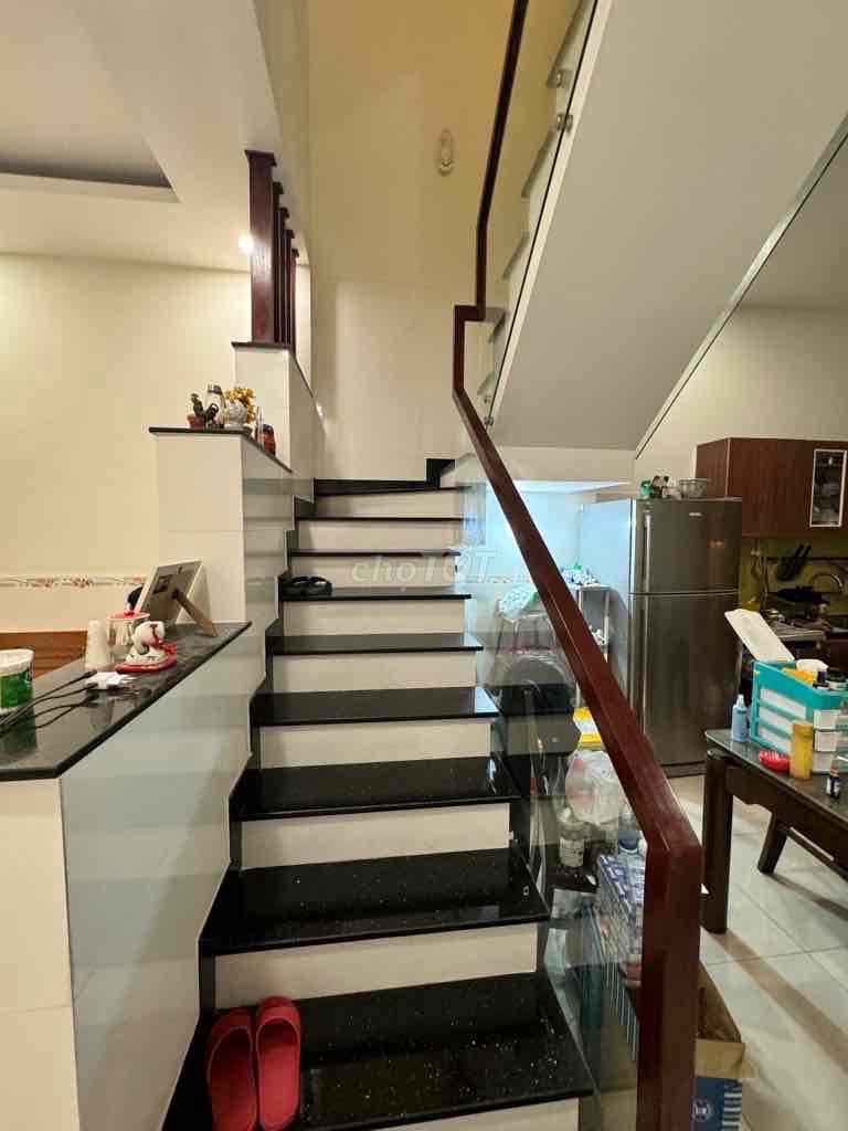 GÒ DẦU - TÂN PHÚ, XE HƠI NGỦ TRONG NH.À, 60M2, NH.À ĐẸP 2 TẦNG BTCT, N