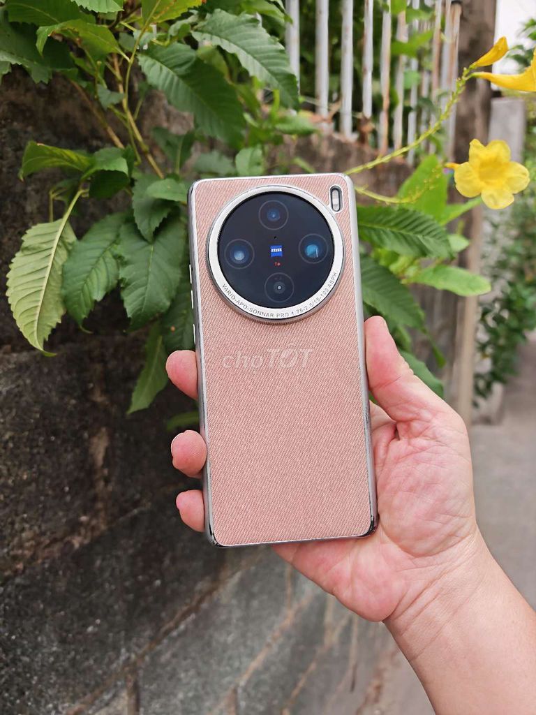 phổ cập x100pro 16/1TB cho ae chụp choẹt chơi. Mua bán Điện thoại tại Quận 1 Tp Hồ Chí Minh được đăng bởi PENGUIN hình 1