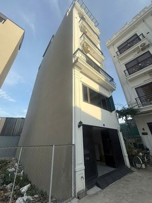 💥 HỮU HƯNG XA LA – 6T  THAHNG MÁY – 7 CHỖ ĐỖ CỬA – GIÁ KHOẢNG 7 TỶ 💥. Mua bán nhà ở tại Quận Hà Đông Hà Nội được đăng bởi Bùi Công Quân