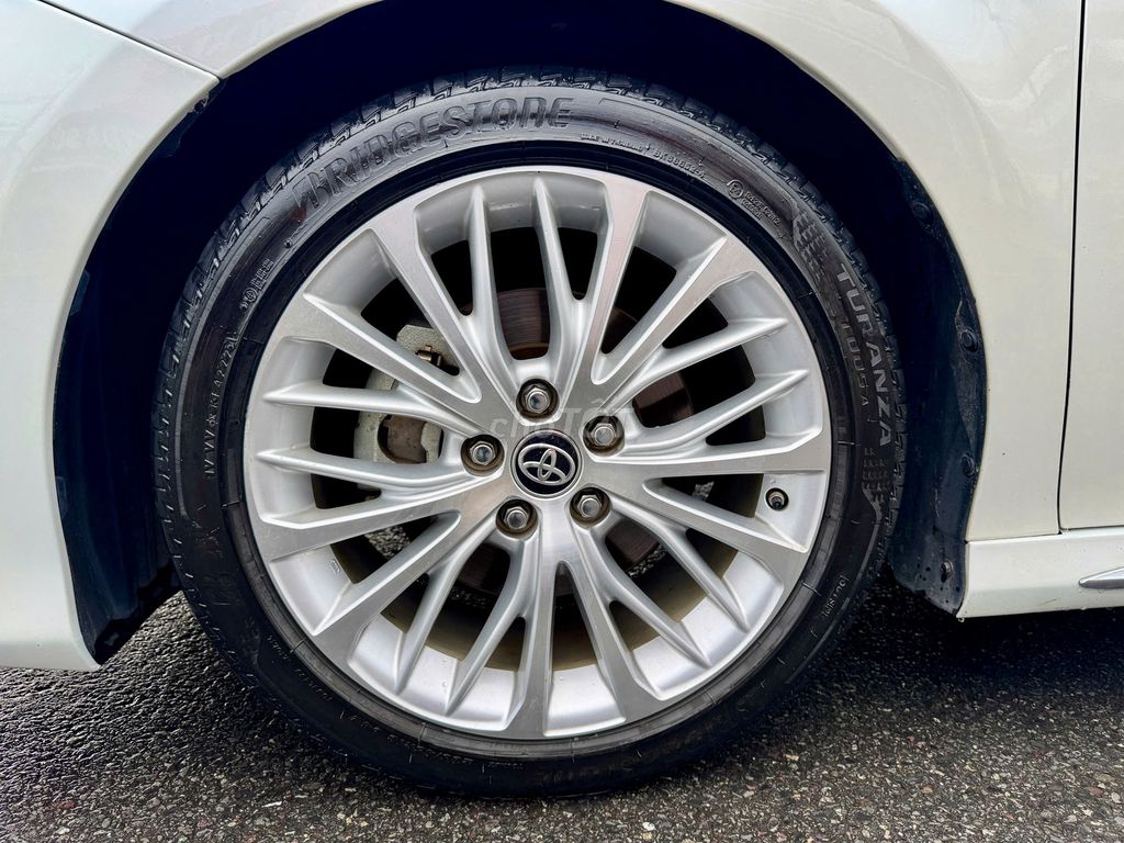 Camry 2019 2.5Q Nhập thái - 99.890 km - Còn Giảm. Mua bán Ô tô tại Huyện Củ Chi Tp Hồ Chí Minh được đăng bởi Vũ Phong Toyota Sure Xe Cũ Chính Hãng hình 16