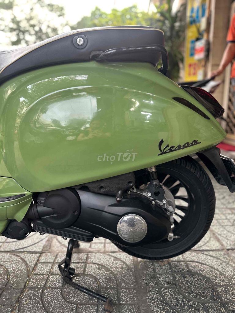 VESPA SRPINT 2015 chính chủ. Mua bán Xe máy tại Quận 8 Tp Hồ Chí Minh được đăng bởi XE MÁY TRÍ HÀ hình 3