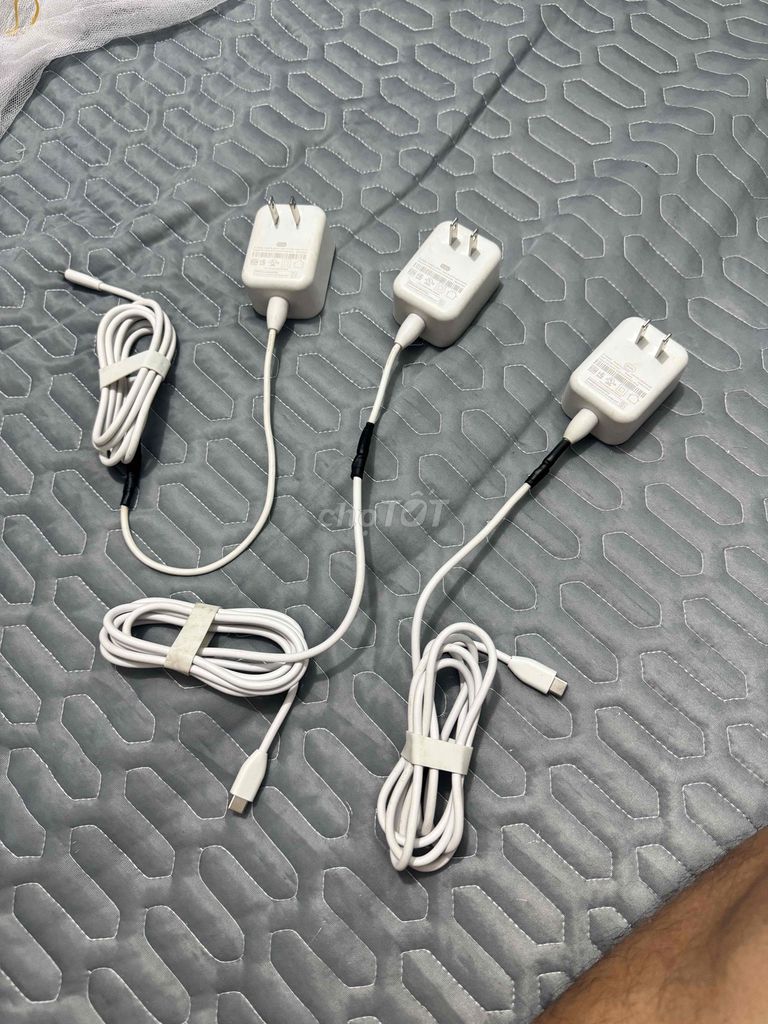 Sạc điện thoại Type C 27W. Mua bán Phụ kiện (Màn hình, Chuột...) tại Quận Thanh Xuân Hà Nội được đăng bởi Hưng hình 1