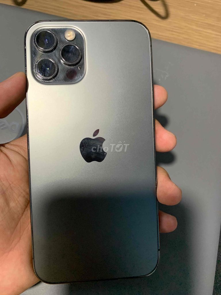 Apple iPhone 12 Pro Xám. Mua bán Điện thoại tại Thành phố Thủ Đức Tp Hồ Chí Minh được đăng bởi reeva hình 1