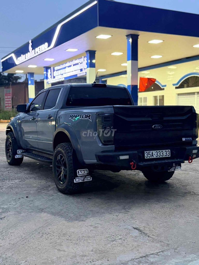 Многофункциональная игрушка Ford Raptor 2019, серый, 11 карат, супертигр