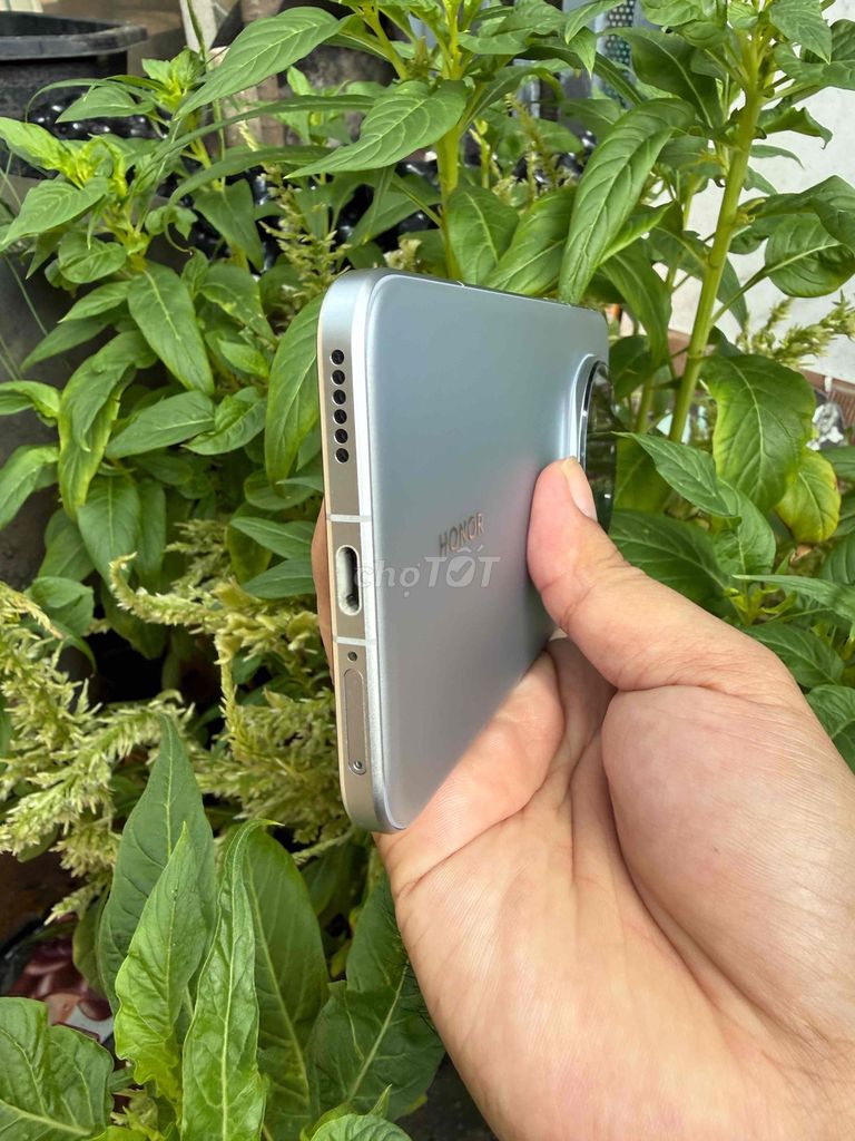 Honor Magic 7 Pro 256GB Bạc. Mua bán Điện thoại tại Huyện Bình Chánh Tp Hồ Chí Minh được đăng bởi Lâm mobiphone hình 1