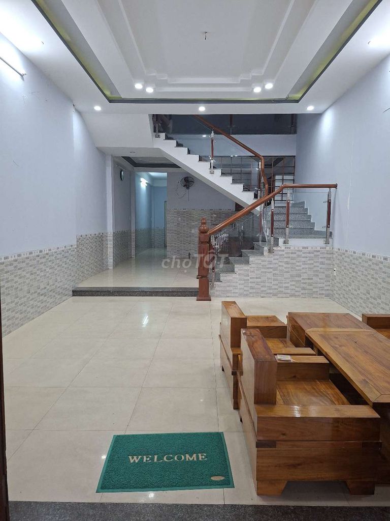 Аренда · 3 комн. · 100 м² · Quận Hải Châu, ул. Đường Lý Nhân Tông