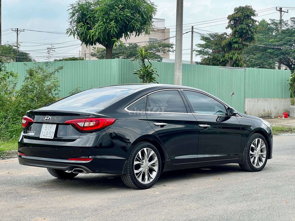 Hyundai SONATA 2.0AT nhập Hàn quốc cần bán. Mua bán Ô tô tại Thành phố Thuận An Bình Dương được đăng bởi Hoang Nguyen hình 2