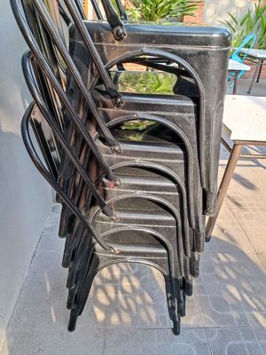 Ghế tolix chắc bền. Mua bán Bàn ghế tại Thành phố Thủ Đức Tp Hồ Chí Minh được đăng bởi Tuấn
