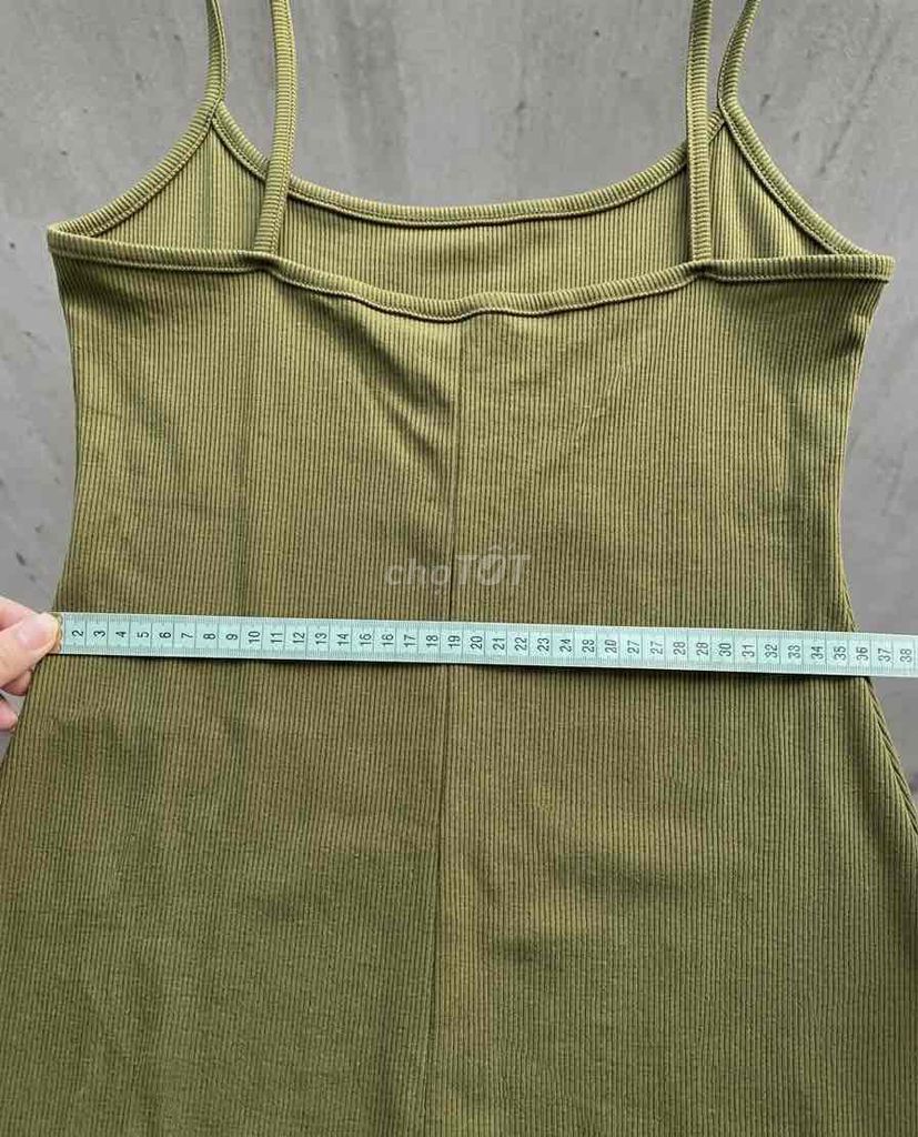 Cardigan croptop Màu Xanh oliver. Mua bán Quần áo tại Huyện Thới Lai Cần Thơ được đăng bởi Bán vì đam mê hình 1