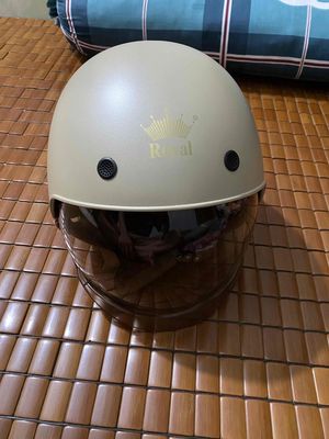 nón bảo hiểm hiệu Royal vòng đầu 58, 60 đội vừa. Mua bán Phụ tùng xe tại Thị xã Ngã Năm Sóc Trăng được đăng bởi HaoTrinh shop