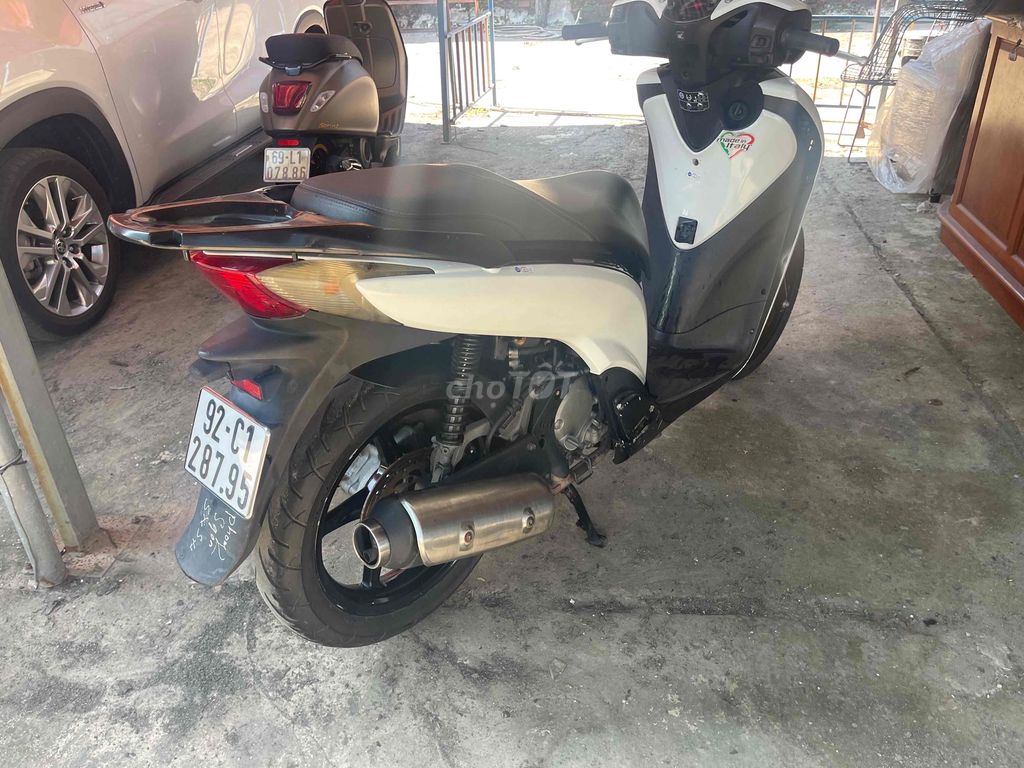 sh nhập ý. Mua bán Xe máy tại Huyện Hóc Môn Tp Hồ Chí Minh được đăng bởi hoang van hình 3